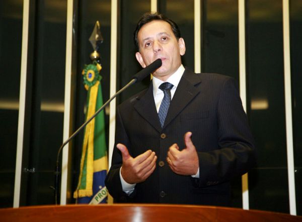 Situao do Brasil  alarmante, afirma Leito sobre pagamento de royalties previsto em protocolo