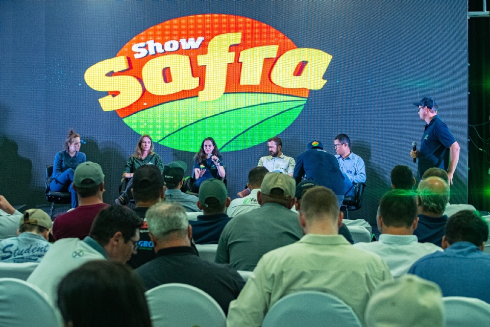 Palestra sobre anomalias na cultura da soja lota auditrio durante Show Safra 2023