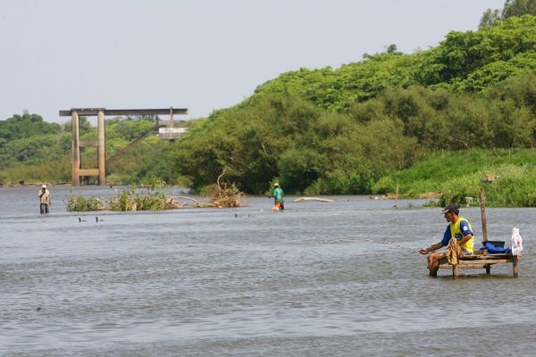 Perodo de proibio de pesca comea dia 1 em Mato Grosso