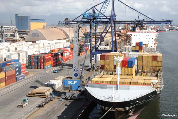 Arrendamento de seis portos aumentar capacidade dos terminais em 48 milhes de toneladas anuais