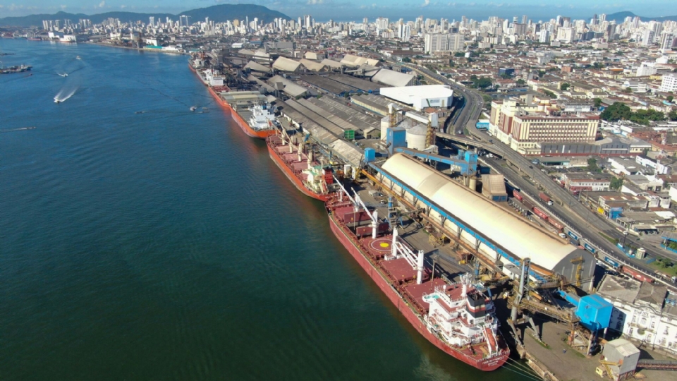 MT exporta 26,73 milhes de toneladas de produtos e lidera balana comercial do pas