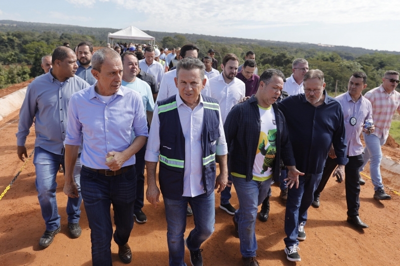  praticamente impossvel pensar Mato Grosso sem ferrovia, diz prefeito durante inaugurao da ponte da Ferrovia Estadual