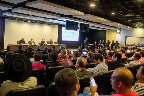 Governo federal declara que atendeu as reivindicaes dos caminhoneiros; veja vdeo