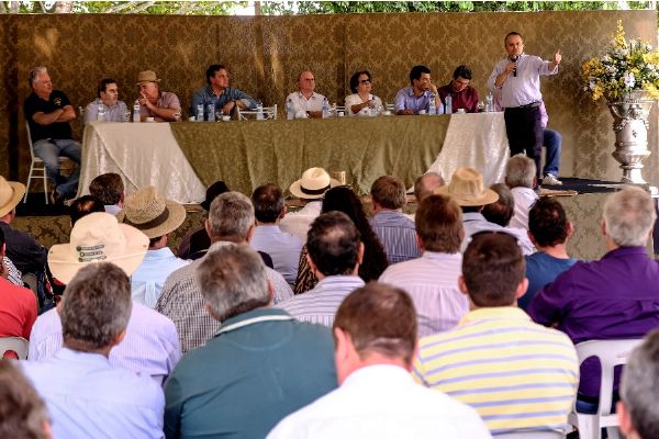 Fundo de Transportes  apresentado por Taques para produtores rurais