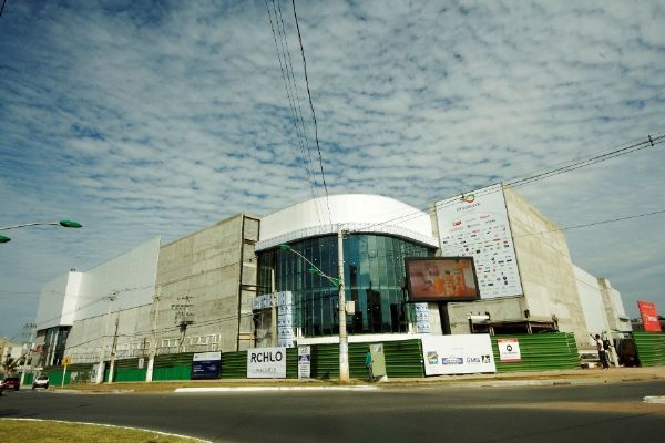 Crescimento econ�mico de V�rzea Grande atrai lojistas; shopping j� tem 86% de loca��o